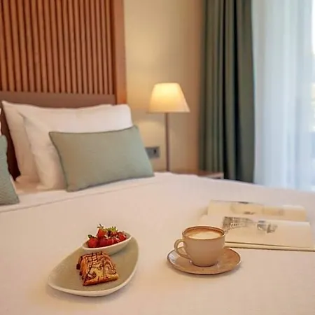 Casa Lumar Luxury Lodging- Adult Only *